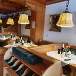Otel Zum Bengel *