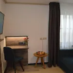 Zum Bengel Otel *